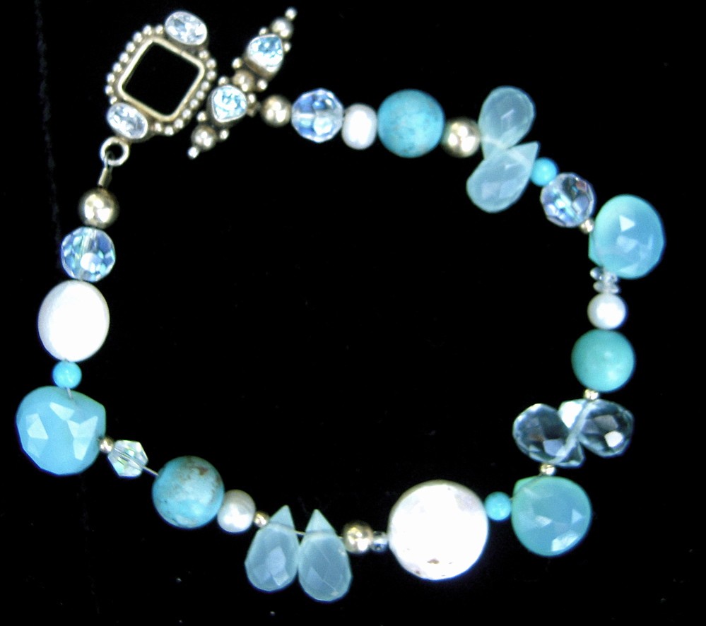 Blue topaz pearls chalcedony bracelet