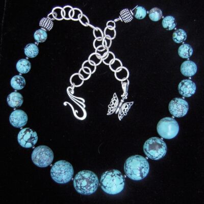 Turquoise graduated beads necklace with hematite silver